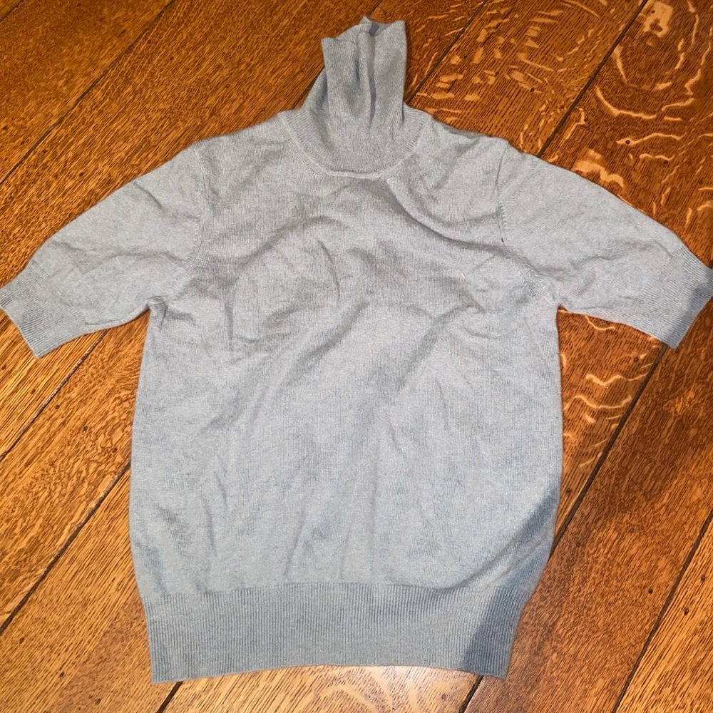 100% cashmere short sleeve turtleneck